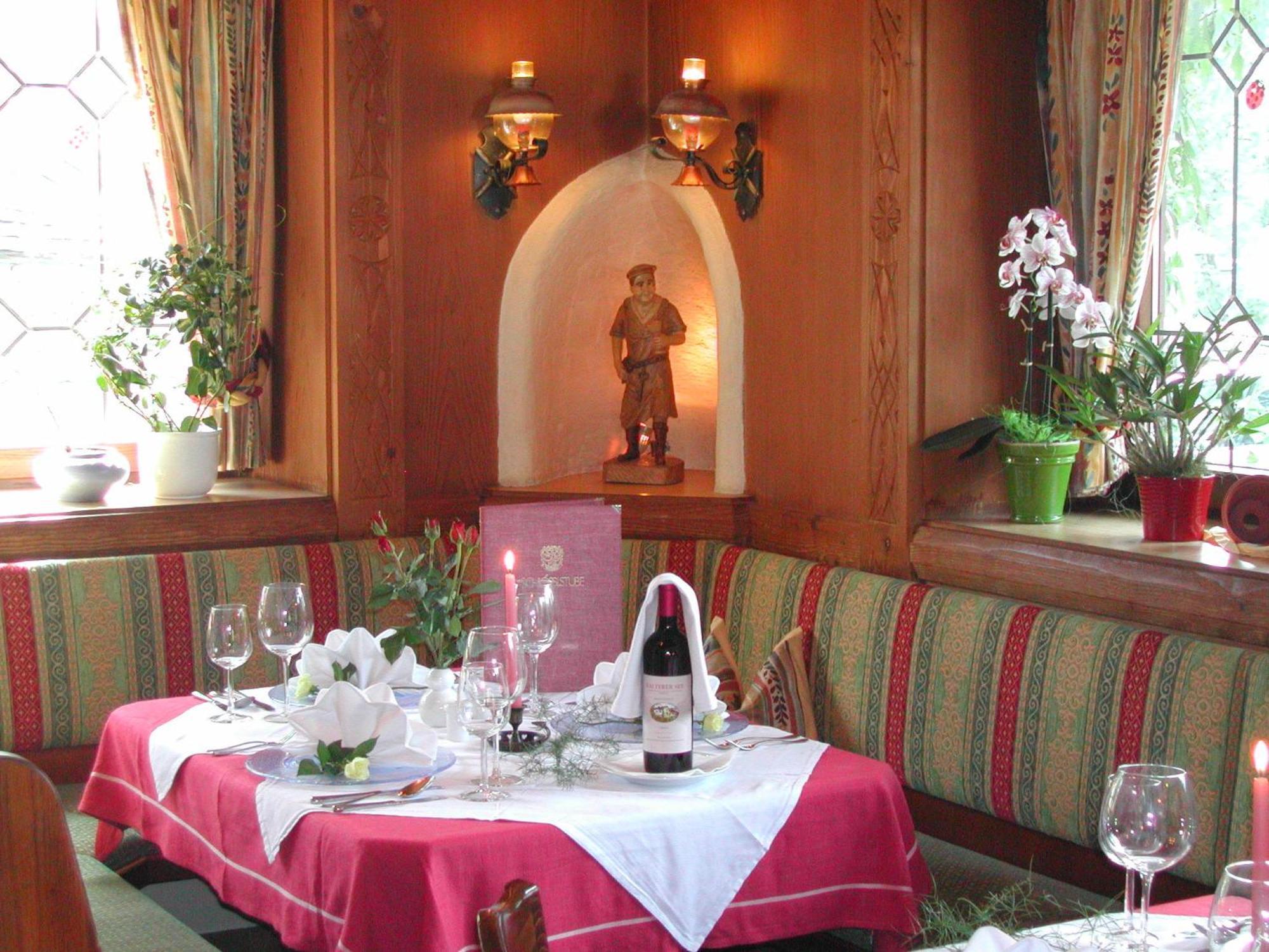 Hotel Dorfgasthof Schloesslstube 스투흘펠덴 외부 사진