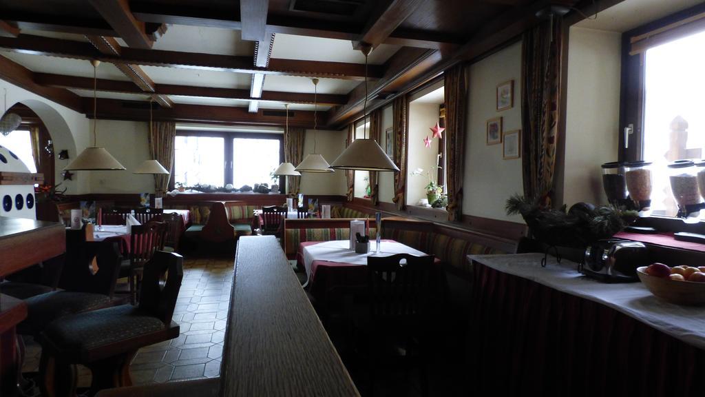Hotel Dorfgasthof Schloesslstube 스투흘펠덴 외부 사진